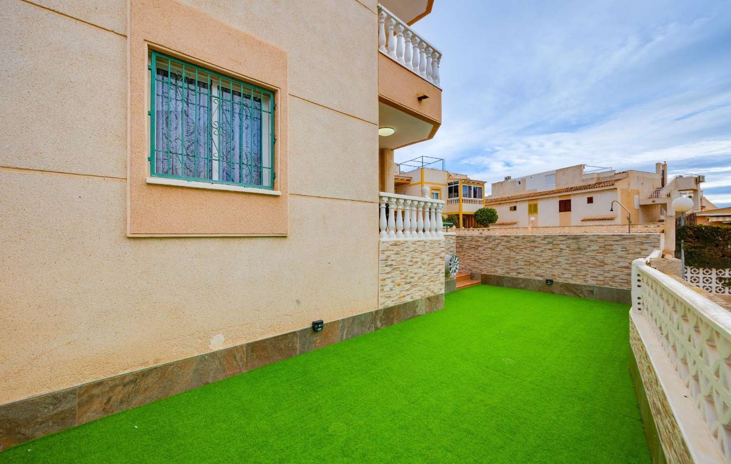 Ground Floor Apartment with Private Garden in Los Frutales | Torrevieja