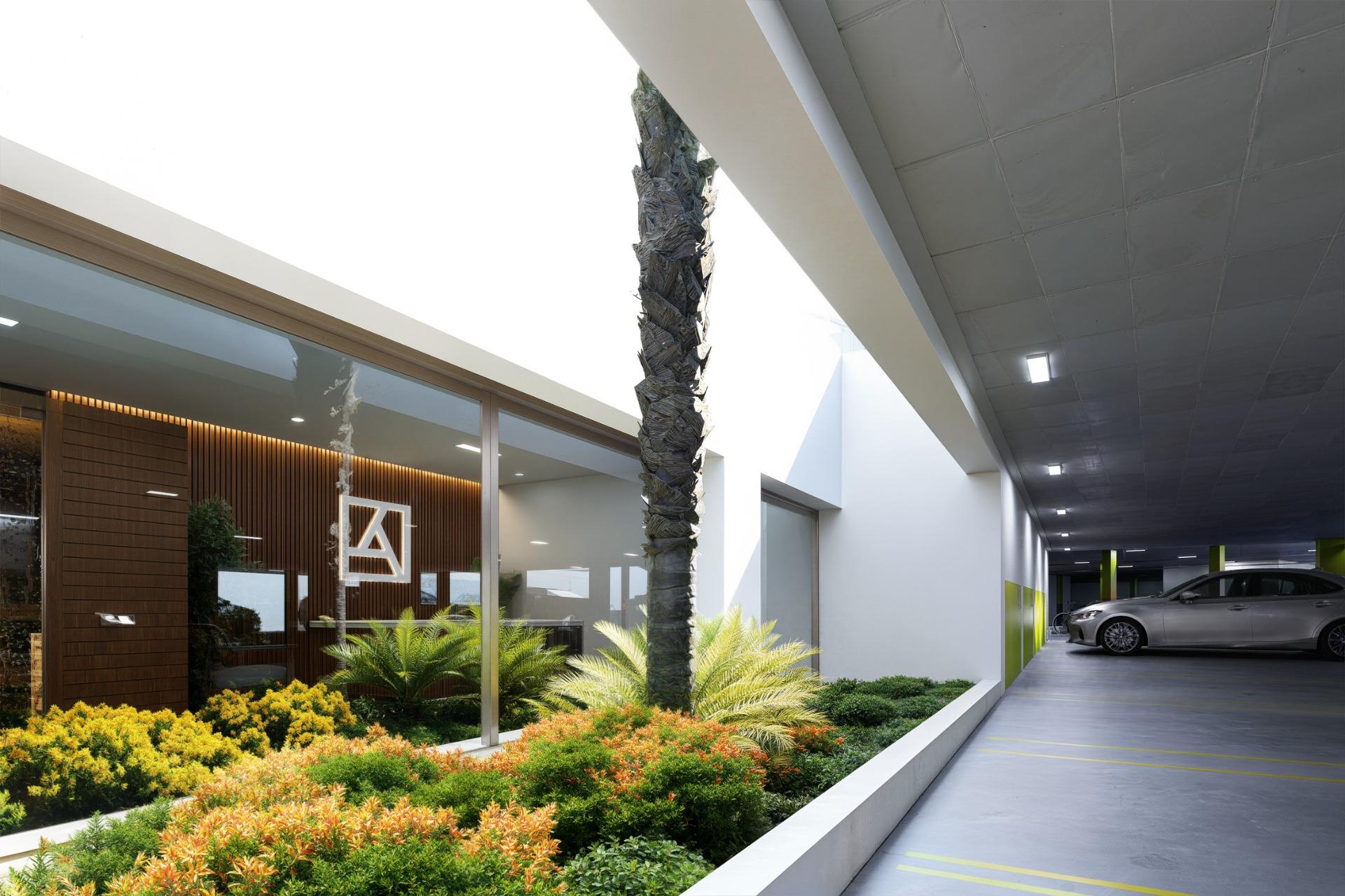 Novostavby apartmánů v La Serena Golf-Los Alcázares, blízko pláže.