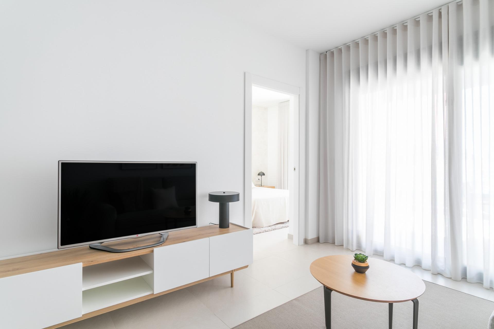 NEW GATED COMMUNITY IN TORREVIEJA, JUST 700M FROM THE BEACH