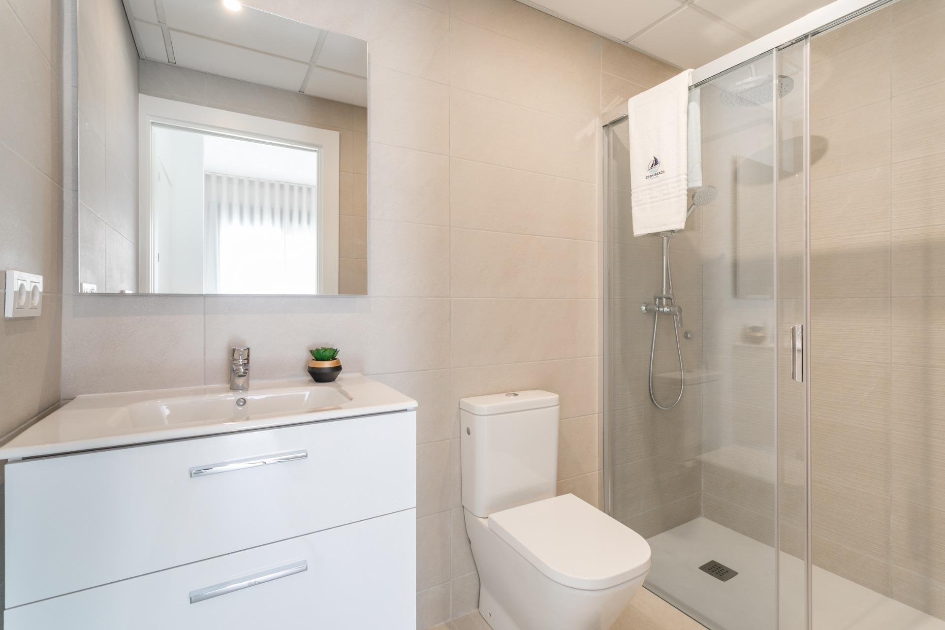 NEW GATED COMMUNITY IN TORREVIEJA, JUST 700M FROM THE BEACH