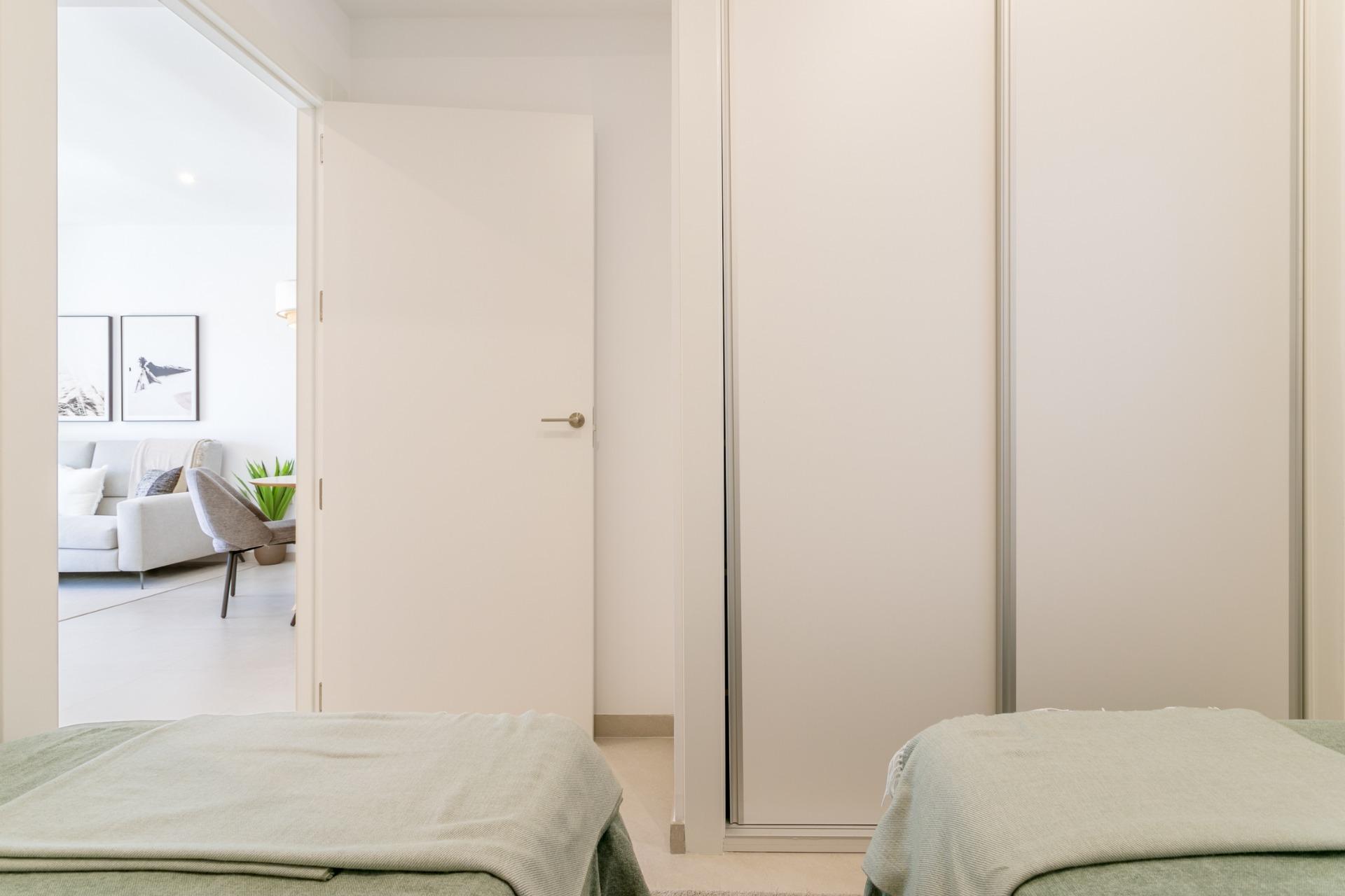 NEW GATED COMMUNITY IN TORREVIEJA, JUST 700M FROM THE BEACH