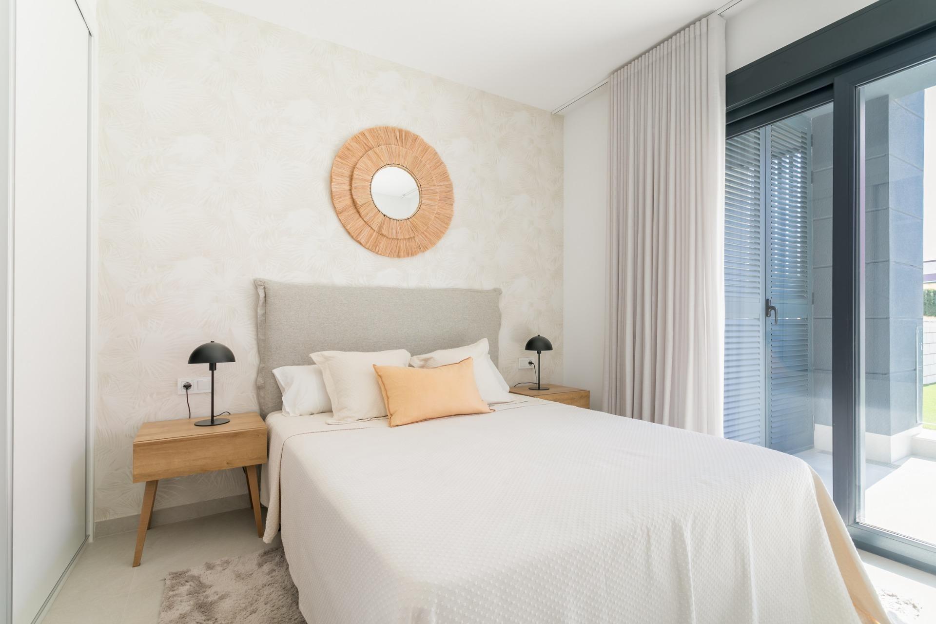 NEW GATED COMMUNITY IN TORREVIEJA, JUST 700M FROM THE BEACH