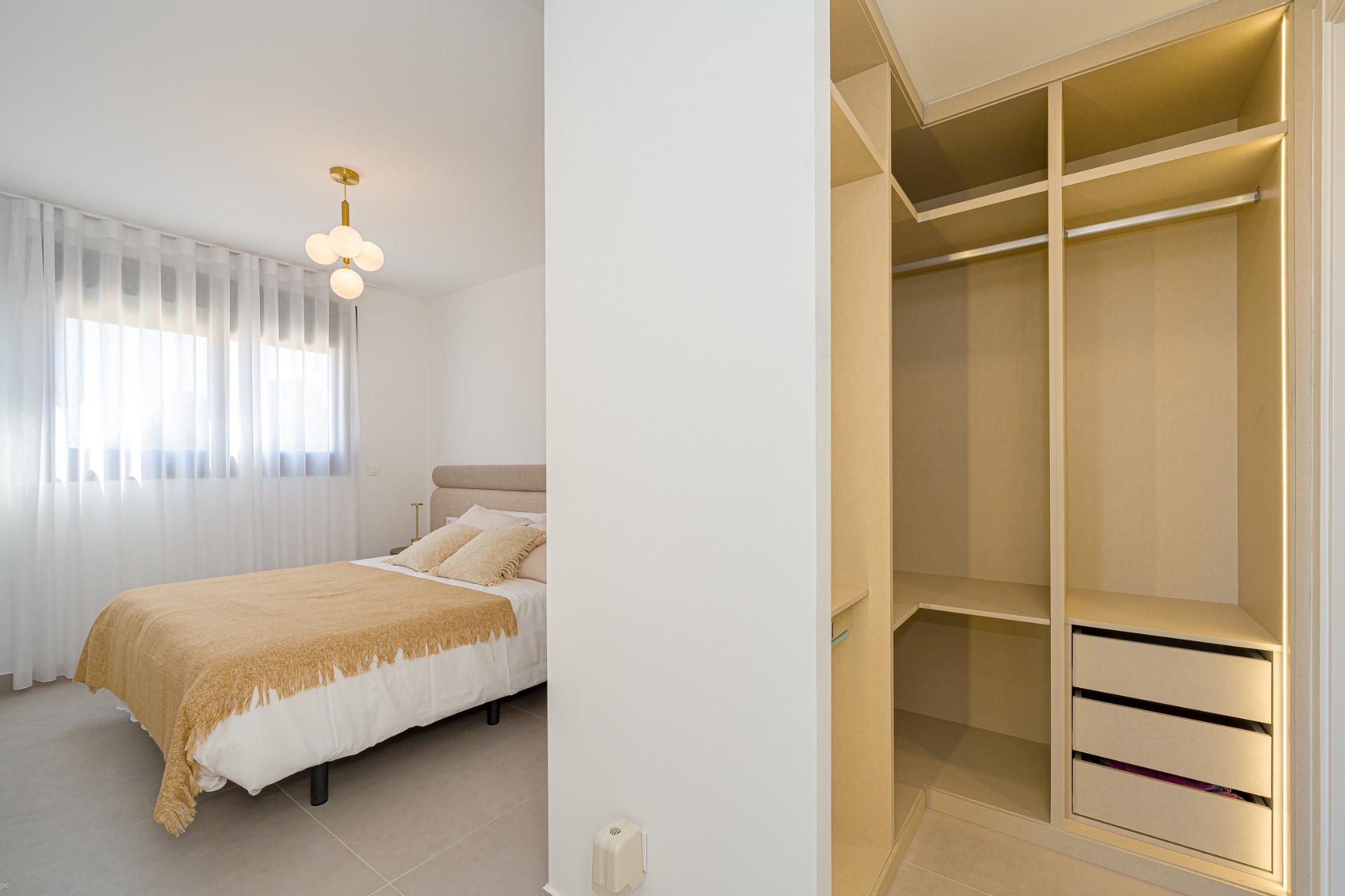 Moderní bydlení u moře na Costa Blance - Objevte úžasný komplex 52 vysoce kvalitních apartmánů, které se nacházejí 1 km od Cala de Finestrat