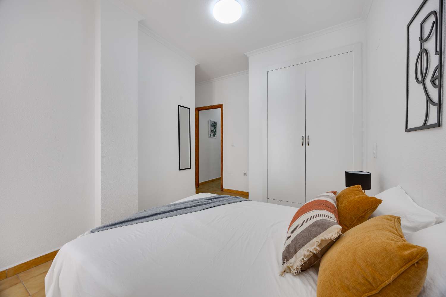 Fully renovated 1-bedroom apartment with communal pool just 530 metres from the sea