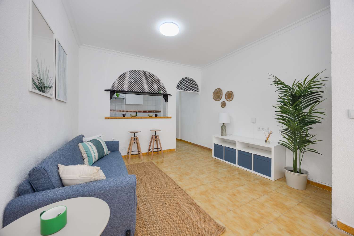 Fully renovated 1-bedroom apartment with communal pool just 530 metres from the sea