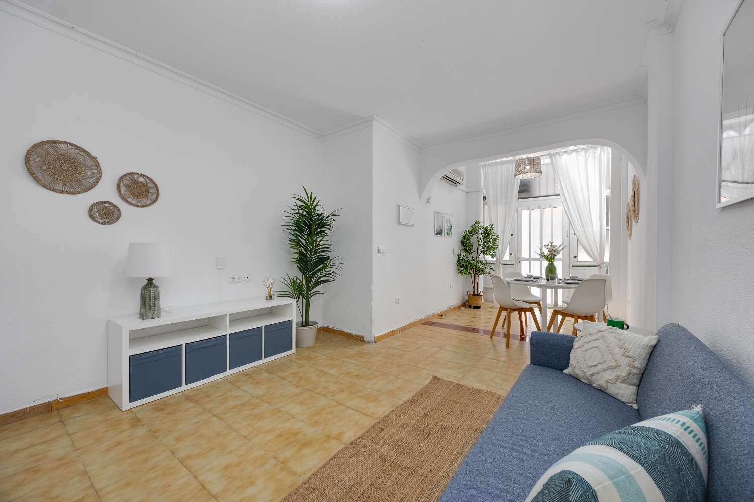 Fully renovated 1-bedroom apartment with communal pool just 530 metres from the sea