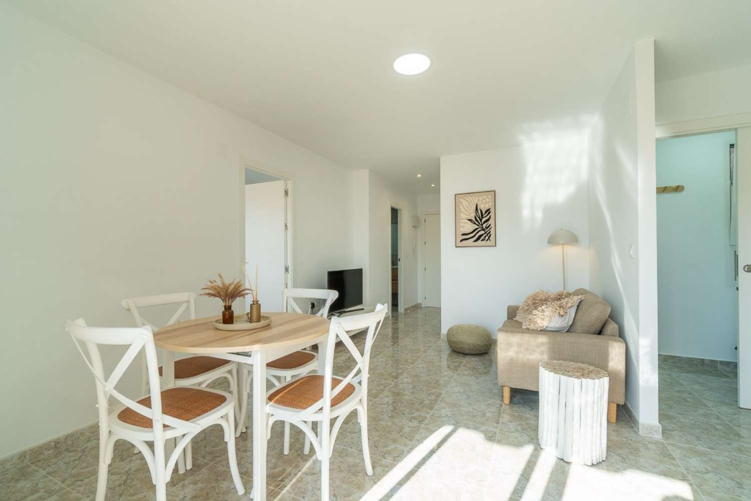 Fully renovated apartment in La Mata – just a few steps from the beach