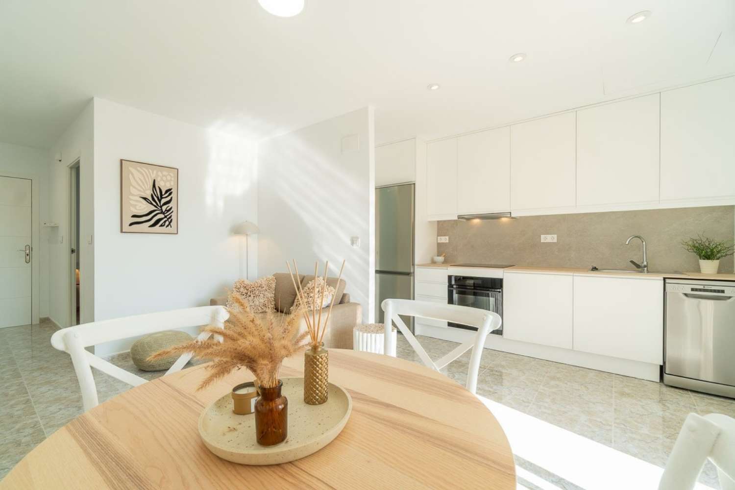 Fully renovated apartment in La Mata – just a few steps from the beach