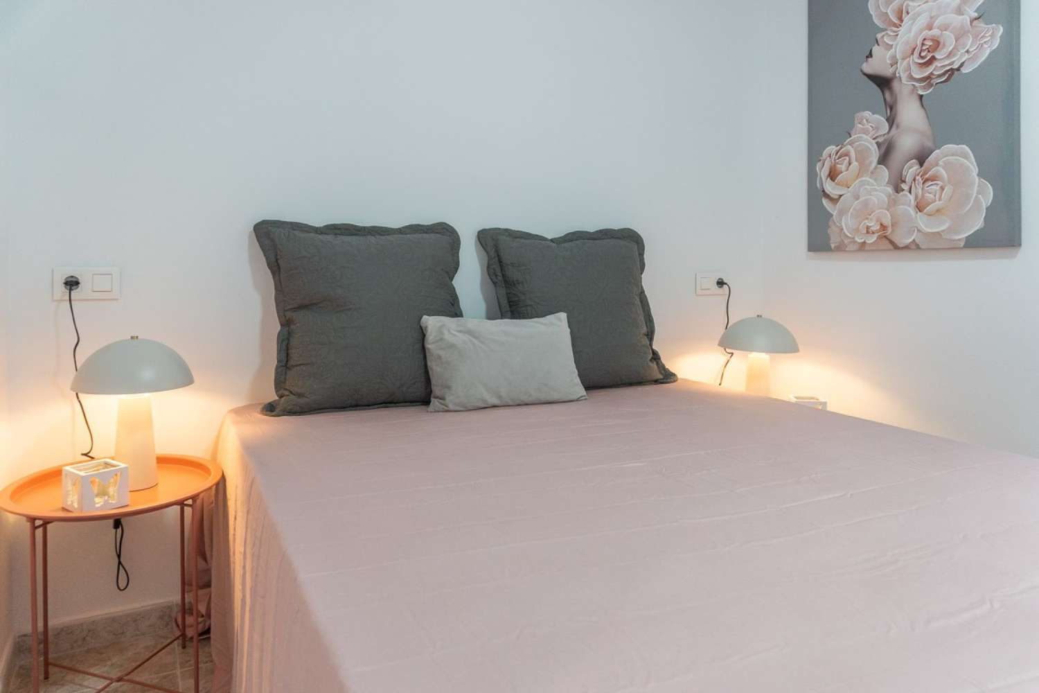 Fully renovated apartment in La Mata – just a few steps from the beach