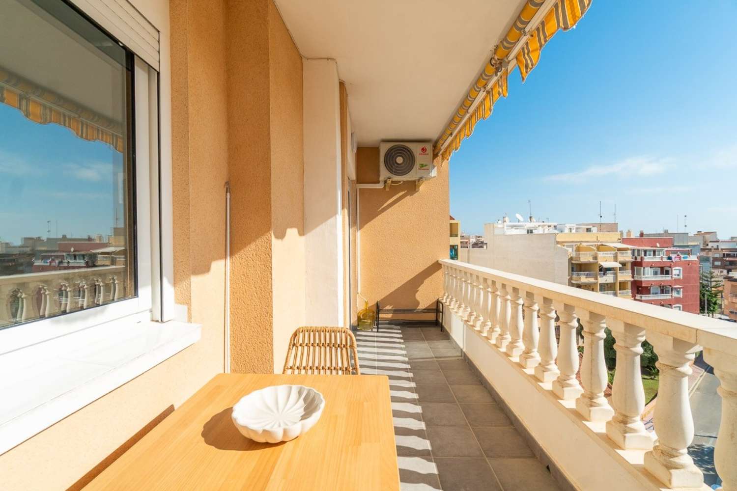 Fully renovated apartment in La Mata – just a few steps from the beach