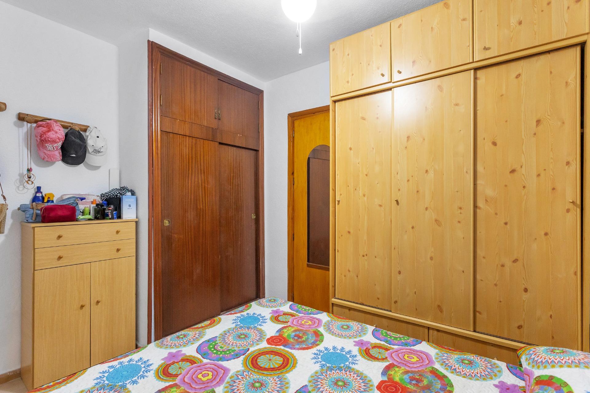 Ground-floor bungalow with terrace 400 metres from Los Náufragos beach – Torrevieja