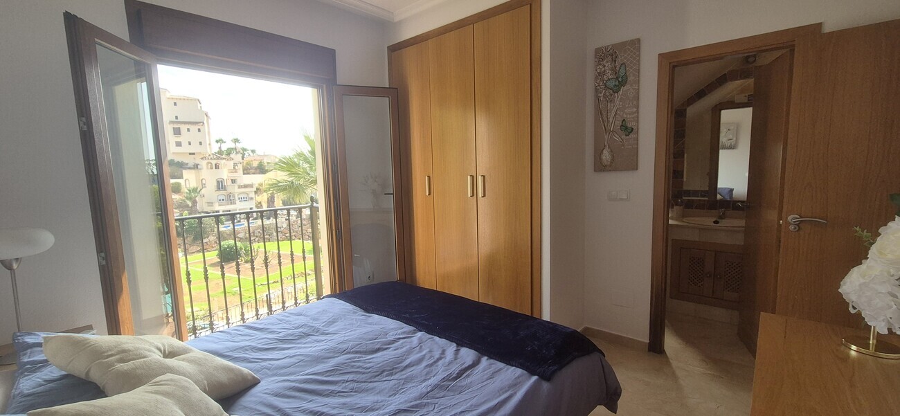 PENTHOUSE S PRIVÁTNÍM SOLÁRIEM A TURISTICKOU LICENCÍ – LAS RAMBLAS GOLF, ORIHUELA COSTA