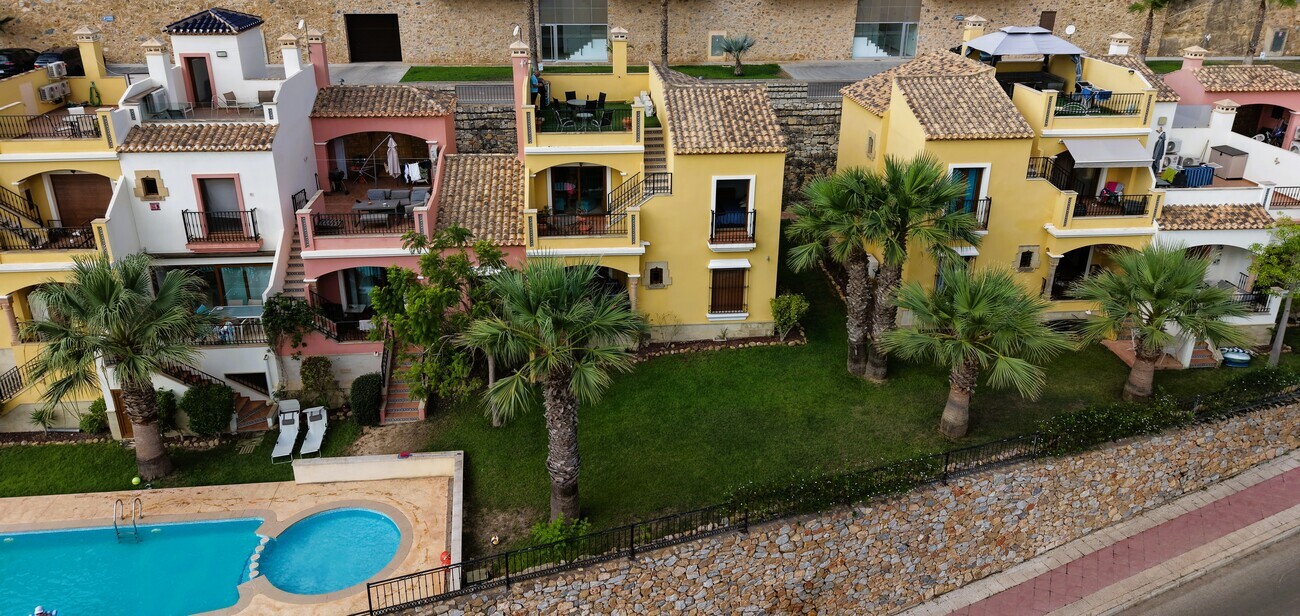 PENTHOUSE S PRIVÁTNÍM SOLÁRIEM A TURISTICKOU LICENCÍ – LAS RAMBLAS GOLF, ORIHUELA COSTA