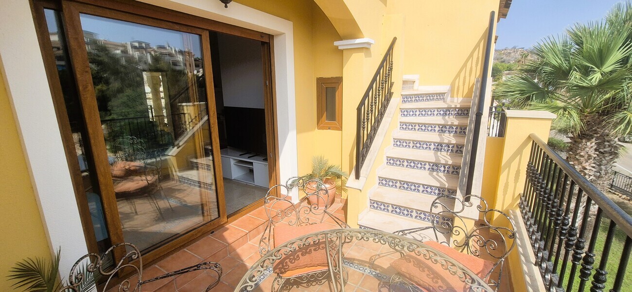PENTHOUSE S PRIVÁTNÍM SOLÁRIEM A TURISTICKOU LICENCÍ – LAS RAMBLAS GOLF, ORIHUELA COSTA