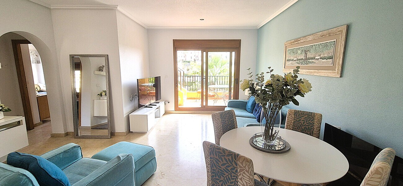 PENTHOUSE S PRIVÁTNÍM SOLÁRIEM A TURISTICKOU LICENCÍ – LAS RAMBLAS GOLF, ORIHUELA COSTA