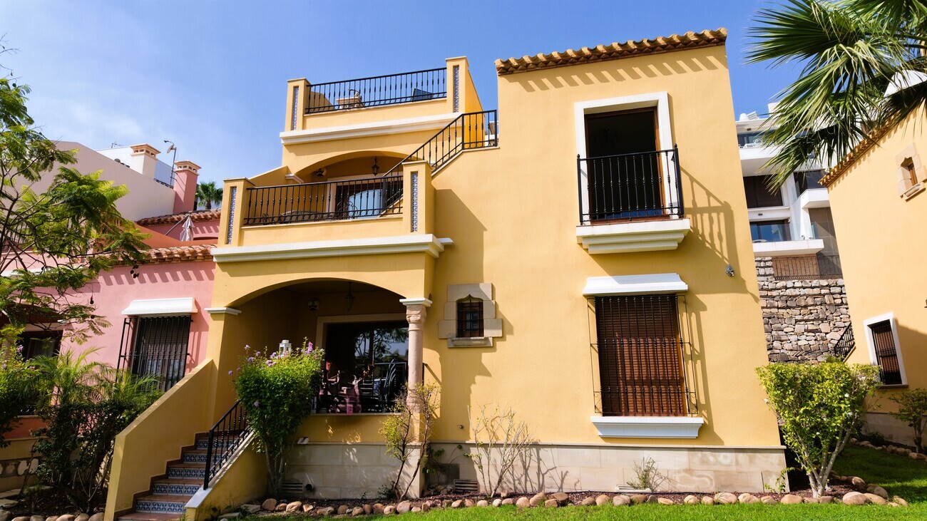 PENTHOUSE S PRIVÁTNÍM SOLÁRIEM A TURISTICKOU LICENCÍ – LAS RAMBLAS GOLF, ORIHUELA COSTA