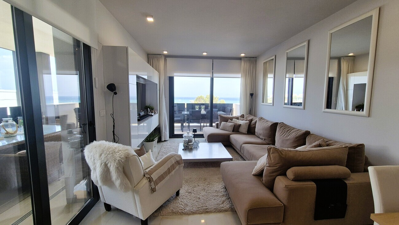 LUXUSNÍ APARTMÁN SE 3 LOŽNICEMI A PANORAMATICKÝM VÝHLEDEM NA MOŘE – AMANECER DELUXE, PLAYA FLAMENCA