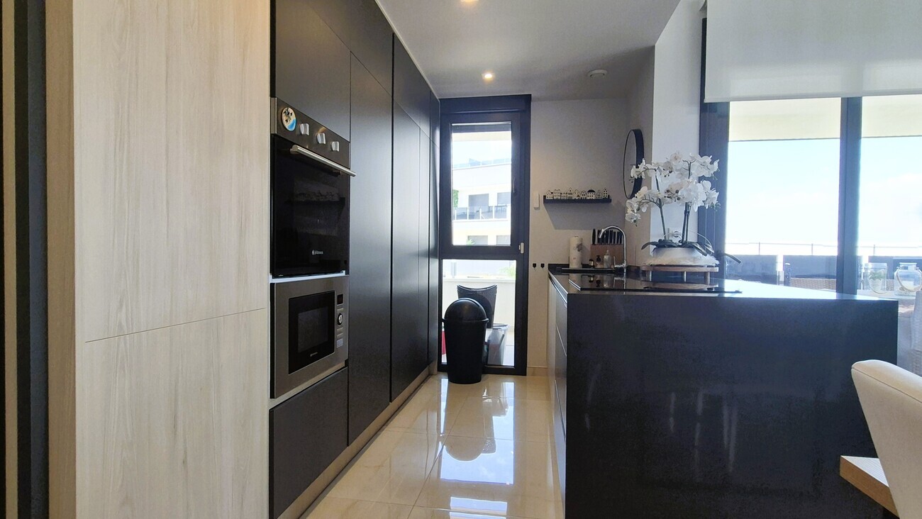 LUXUSNÍ APARTMÁN SE 3 LOŽNICEMI A PANORAMATICKÝM VÝHLEDEM NA MOŘE – AMANECER DELUXE, PLAYA FLAMENCA