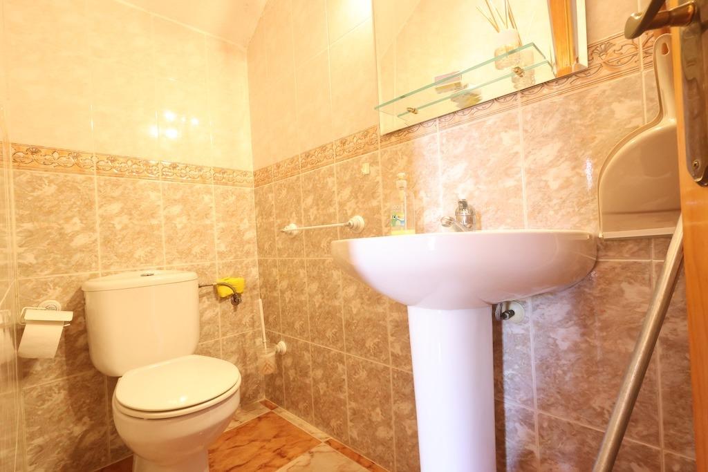 2-BEDROOM TOWNHOUSE WITH GARDEN, TERRACES AND SEA-VIEW SOLARIUM – PLAYA FLAMENCA, ORIHUELA COSTA