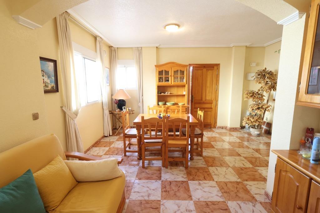 2-BEDROOM TOWNHOUSE WITH GARDEN, TERRACES AND SEA-VIEW SOLARIUM – PLAYA FLAMENCA, ORIHUELA COSTA