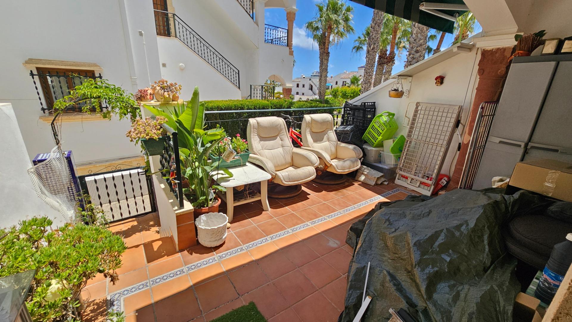 2-BEDROOM TOWNHOUSE WITH 2 BATHROOMS, FIREPLACE AND PRIVATE SOLARIUM – PAU-8 / VILLAMARTÍN