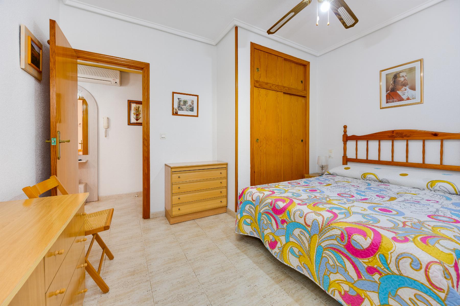 PENTHOUSE SE 2 LOŽNICEMI, TERASOU, GARÁŽÍ A BAZÉNEM – ACEQUIÓN, TORREVIEJA