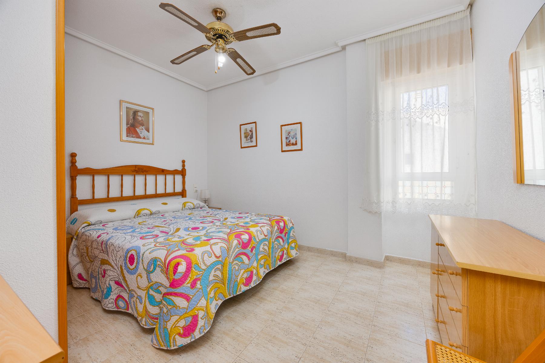 PENTHOUSE SE 2 LOŽNICEMI, TERASOU, GARÁŽÍ A BAZÉNEM – ACEQUIÓN, TORREVIEJA