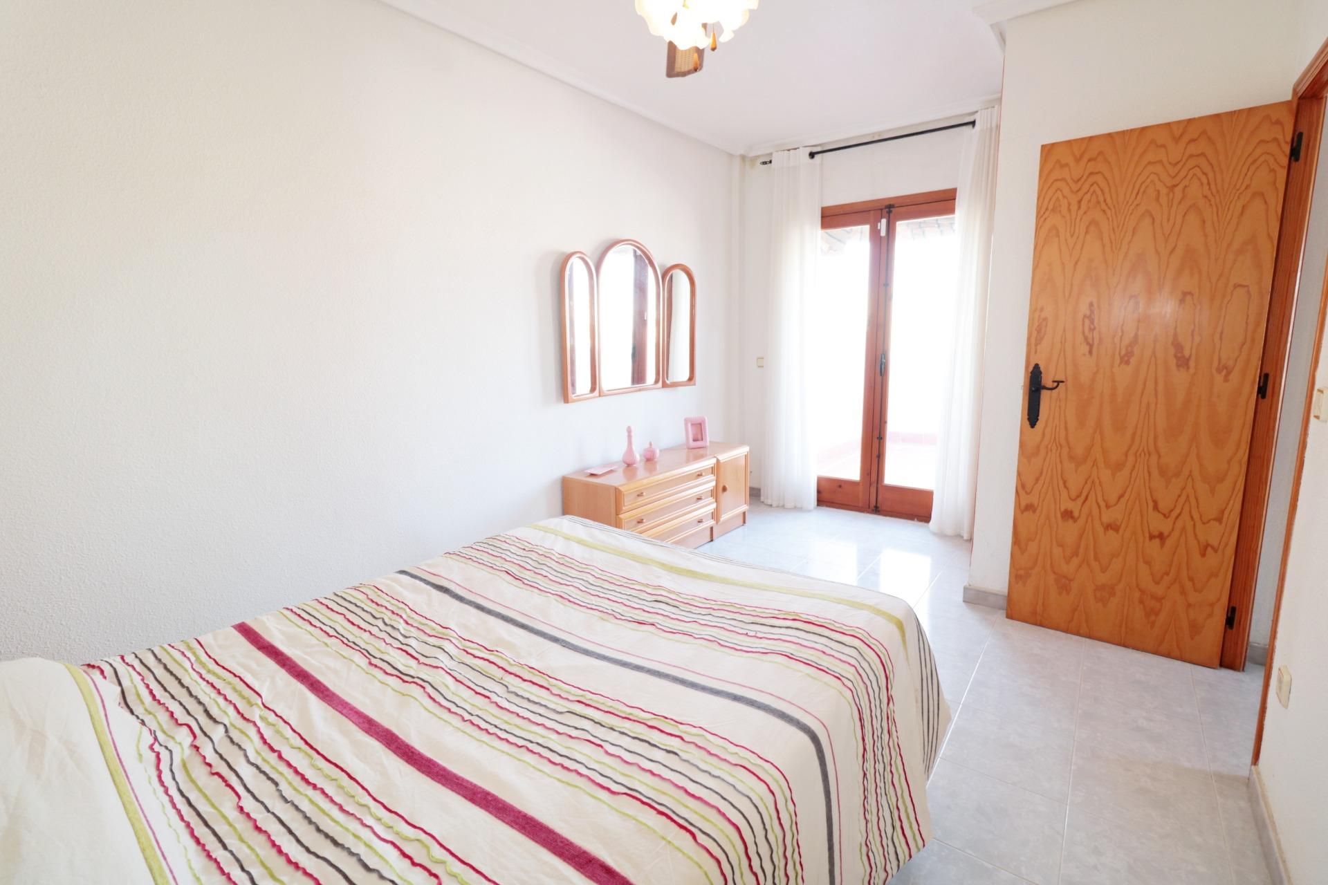 PENTHOUSE SE 3 LOŽNICEMI A ČTYŘMI TERASAMI – HABANERAS, TORREVIEJA