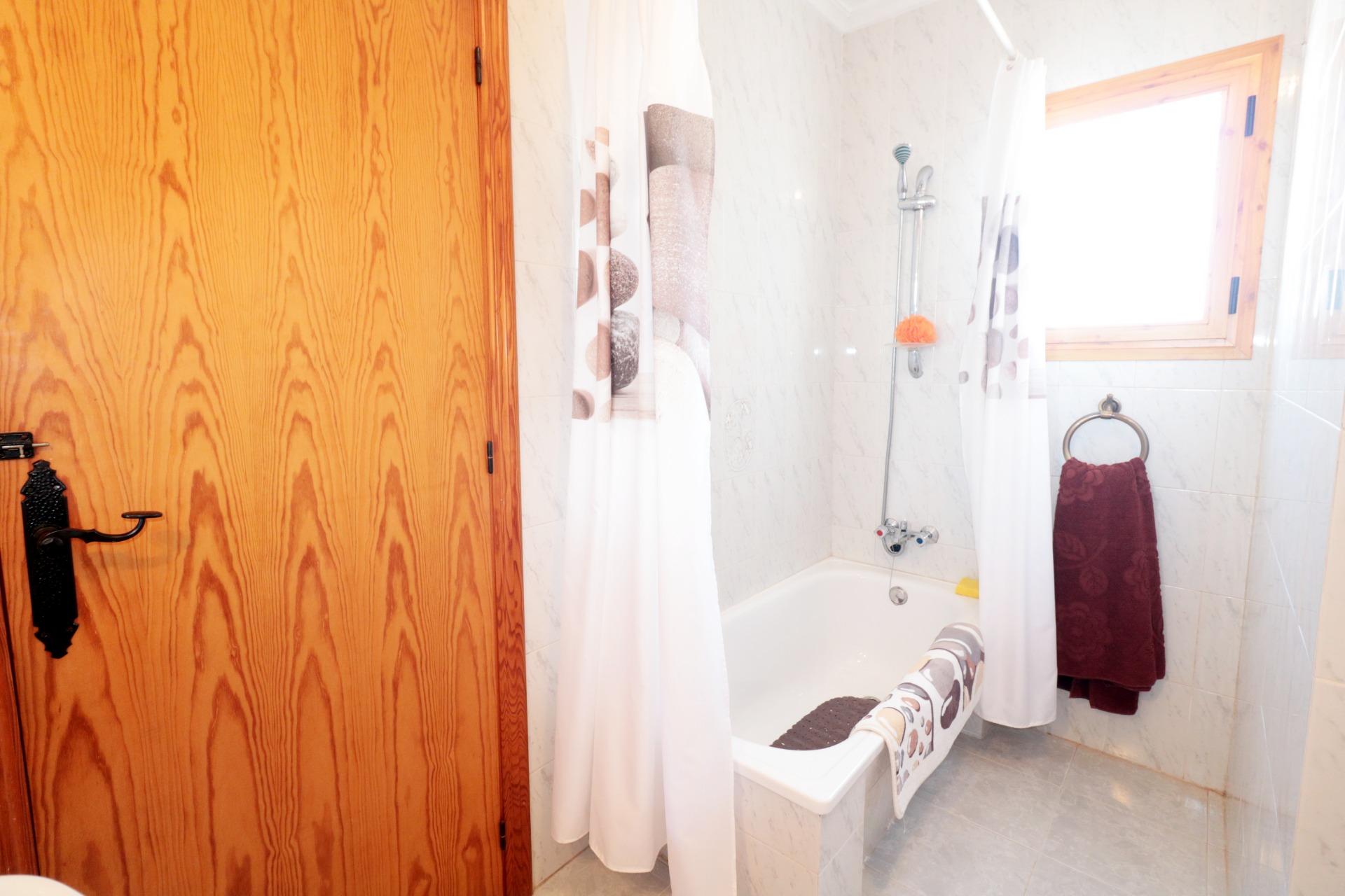 PENTHOUSE SE 3 LOŽNICEMI A ČTYŘMI TERASAMI – HABANERAS, TORREVIEJA