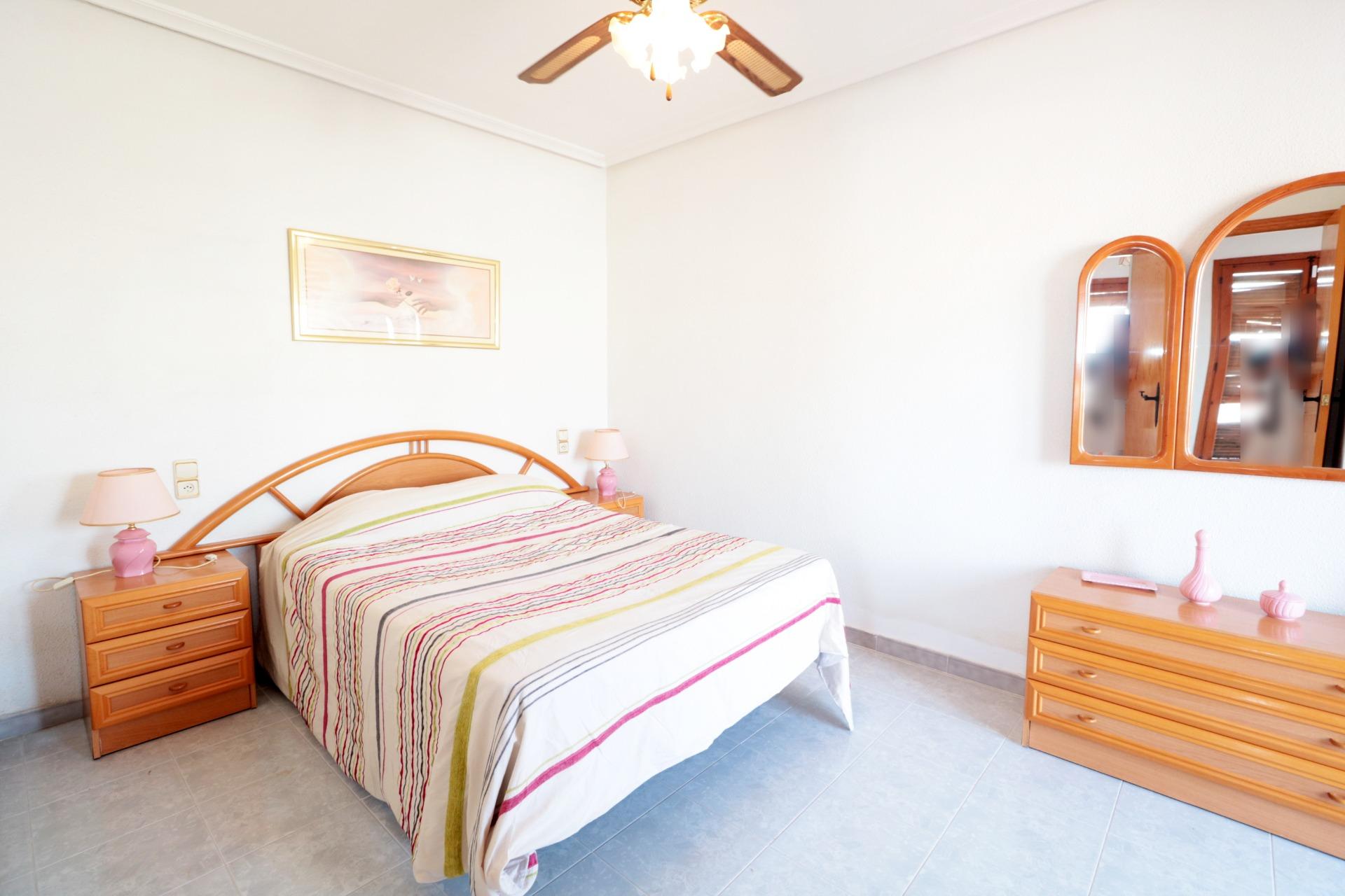 PENTHOUSE SE 3 LOŽNICEMI A ČTYŘMI TERASAMI – HABANERAS, TORREVIEJA